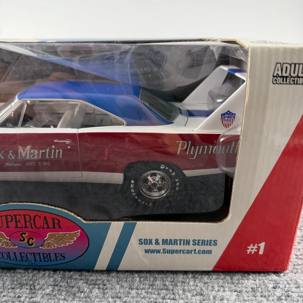 1:18 SCALE 1970 PLYMOUTH SUPERBIRD SOX & MARTIN LIMITED SUPERCAR COLLECTIBLES